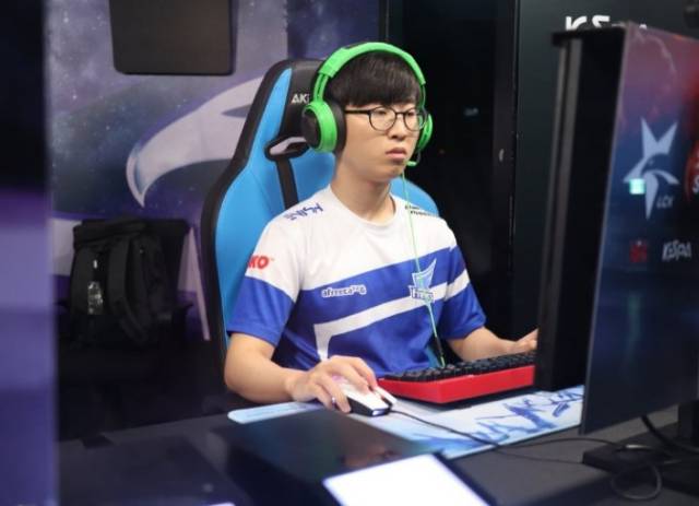 重新定义了 重新定义了